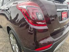 2018 Buick Encore Essence FWD Navigation Service Records No-Acci - Photo 10