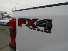 2021 Ford Super Duty F-350 SRW XLT 4WD Crew Cab 8 Foot Box 6.7L| - Photo 8