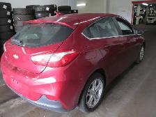 2017 Chevrolet Cruze LT - Photo 4