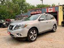 2013 Nissan Pathfinder Platinum 7 Passenger AS IS Loaded Low Kms