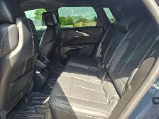 2024 Cadillac LYRIQ - Photo 10