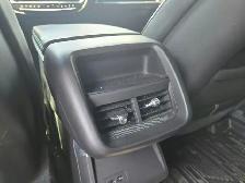 2024 Cadillac LYRIQ - Photo 11