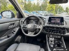2025 Nissan Rogue SV - Photo 11
