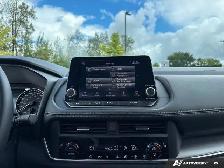 2025 Nissan Rogue SV - Photo 18
