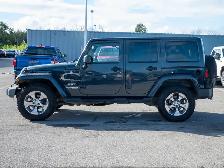 2018 Jeep Wrangler JK Unlimited Sahara - Targa Roof | Leather - Photo 5