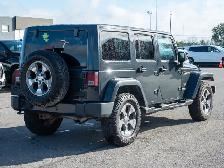 2018 Jeep Wrangler JK Unlimited Sahara - Targa Roof | Leather - Photo 8