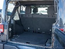 2018 Jeep Wrangler JK Unlimited Sahara - Targa Roof | Leather - Photo 14