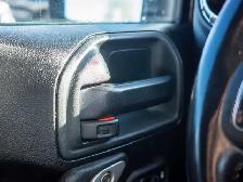 2018 Jeep Wrangler JK Unlimited Sahara - Targa Roof | Leather - Photo 29