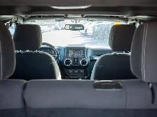 2018 Jeep Wrangler JK Unlimited Sahara - Targa Roof | Leather - Photo 44