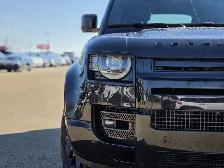 2025 Land Rover Defender X-Dynamic SE - Photo 11