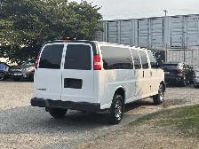 2021 Chevrolet Express LS 3500 3dr 12 Passenger Van - Photo 10