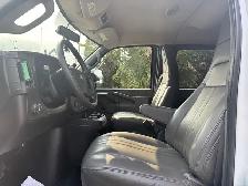 2021 Chevrolet Express LS 3500 3dr 12 Passenger Van - Photo 13