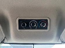 2021 Chevrolet Express LS 3500 3dr 12 Passenger Van - Photo 28