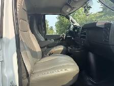 2021 Chevrolet Express LS 3500 3dr 12 Passenger Van - Photo 31