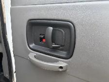 2021 Chevrolet Express LS 3500 3dr 12 Passenger Van - Photo 37