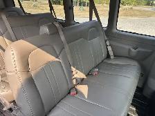 2021 Chevrolet Express LS 3500 3dr 12 Passenger Van - Photo 39