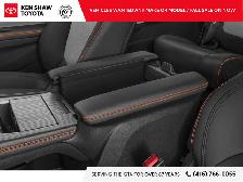 2022 Toyota Sienna XSE 7-Passenger NAVIGATION / LEATHER / SUN... - Photo 11
