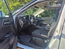 2022 Mitsubishi Outlander SE S-AWC - Photo 11