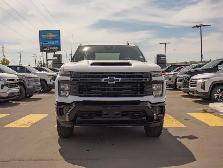 2025 Chevrolet Silverado 2500HD Custom 6.6L Z71 | 20" Wheels - Photo 3