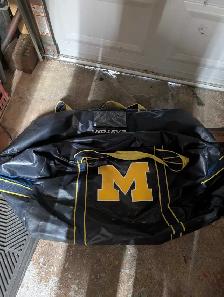 Easton Hockey Bag (Michigan)