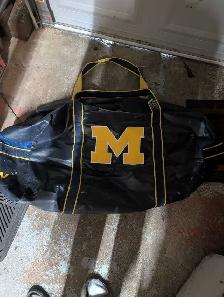 Easton Hockey Bag (Michigan) - Photo 2