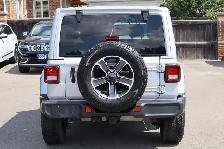 2023 Jeep Wrangler Sahara 4 Door 4x4 - Photo 4