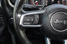 2023 Jeep Wrangler Sahara 4 Door 4x4 - Photo 14