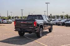 2026 GMC Sierra 1500 AT4X - Photo 9