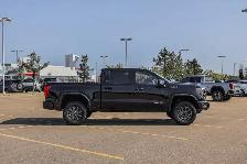 2026 GMC Sierra 1500 AT4X - Photo 10