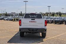 2026 GMC Sierra 1500 AT4X - Photo 7