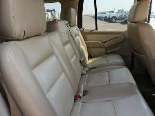 2006 Ford Explorer - Photo 16