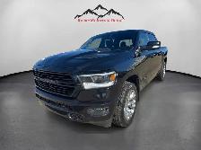 ONE OWNER 2022 RAM 1500 CREW CAB SPORT 4X4 - Photo 2