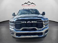 2026 RAM 3500 CREWCAB TRADESMEN DIESEL DUALLY - Photo 8