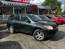 2011 Toyota RAV4 4WD Base NO ACCIDENT | SUNROOF - Photo 4