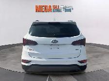 2018 Hyundai Santa Fe Sport 2.4L - Photo 4