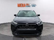 2022 Toyota RAV4 LE - Photo 8
