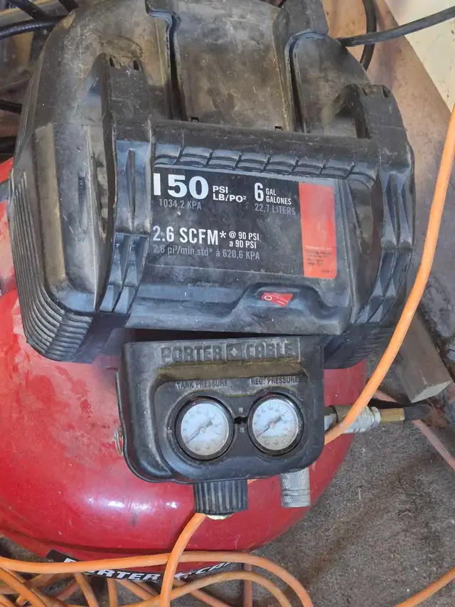 Compressor with 3 guns