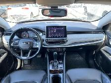 2022 Jeep Compass Latitude AWD | Command Start | Heated Seats - Photo 14