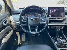 2022 Jeep Compass Latitude AWD | Command Start | Heated Seats - Photo 15