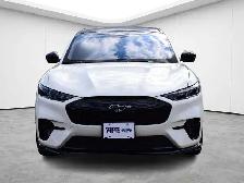 2026 Ford Mustang Mach-e GT - Photo 3