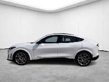 2026 Ford Mustang Mach-e GT - Photo 4