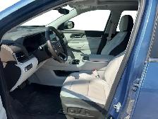 2026 GMC Terrain AWD Denali | 1.5L TURBO I4 | PANO ROOF - Photo 11