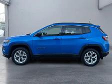 2025 Jeep Compass North - Photo 2