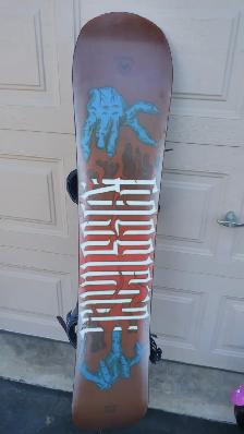 Snowboard with Bindings - Photo 2