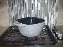 'Prisma' 7 Qt cast iron Dutch oven. - Photo 2