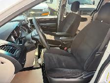 2014 Dodge Grand Caravan SXT Sto'N'Go & PASSENGER LOADED NICE! - Photo 4