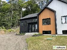 $464,900 - Semi-detached for sale in Val-Des-Monts