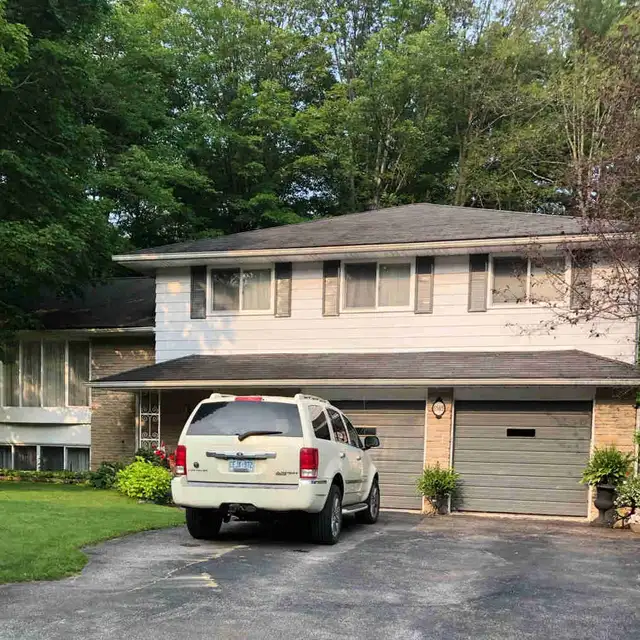 5 Bedroom 5-level Split/Deeded Access Lake Muskoka