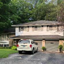 5 Bedroom 5-level Split/Deeded Access Lake Muskoka