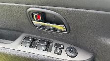 2011 Kia Rondo EX - Photo 16